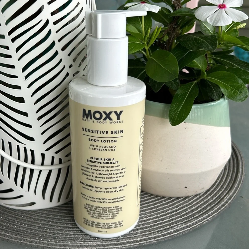 🩶5/$30 Moxy Bath & Body Works Sensitive Skin Body Lotion NEW